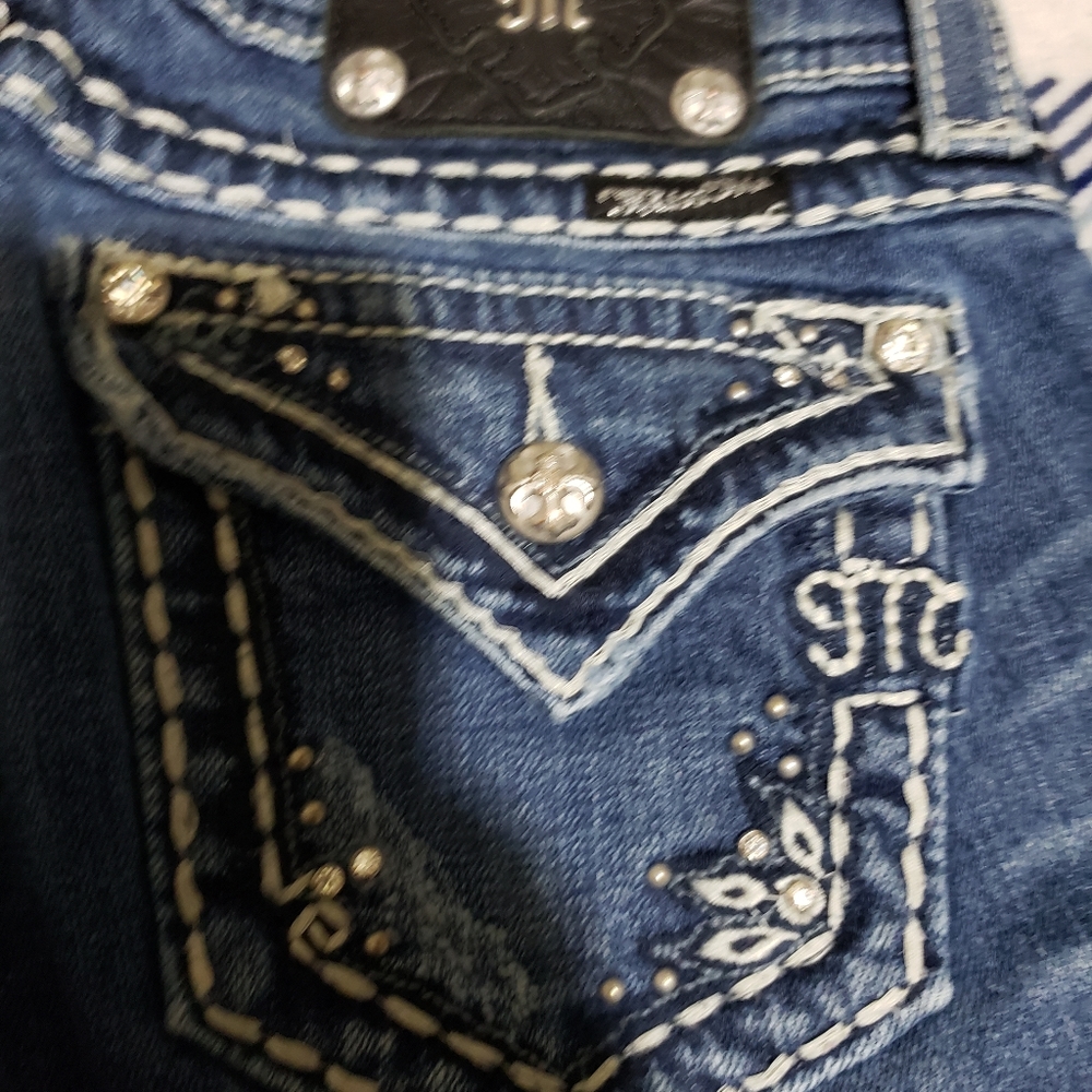 Miss Me Bootcut Jeans - Picture 4 of 8
